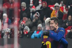 الأسطورة الرابعة: ليفاندوفسكي يكسر رقم رونالدو.. ويهدد ميسي