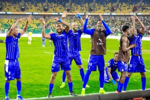 الهلال يسقط صن داونز ويقترب من ربع النهائي