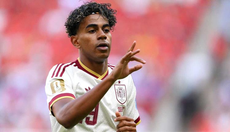 90 دقيقة تفصل يامال عن محو إنجاز رونالدو
