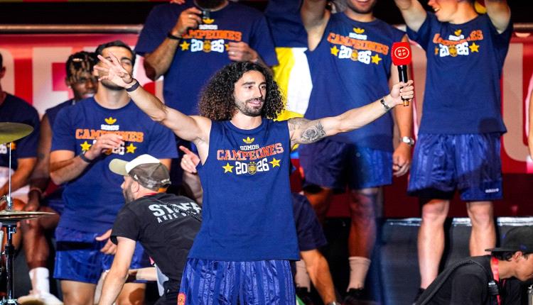 استفزهم خلال الاحتفالات.. غضب أرجنتيني واسع من كوكوريلا
