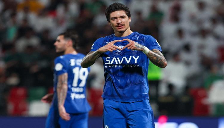 بعد صلاح.. بشكتاش يقترب من ضم نجم الهلال السعودي
