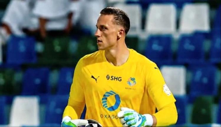 
هل يرحل ياسين بونو؟.. الهلال السعودي يفاوض حارس نيوم