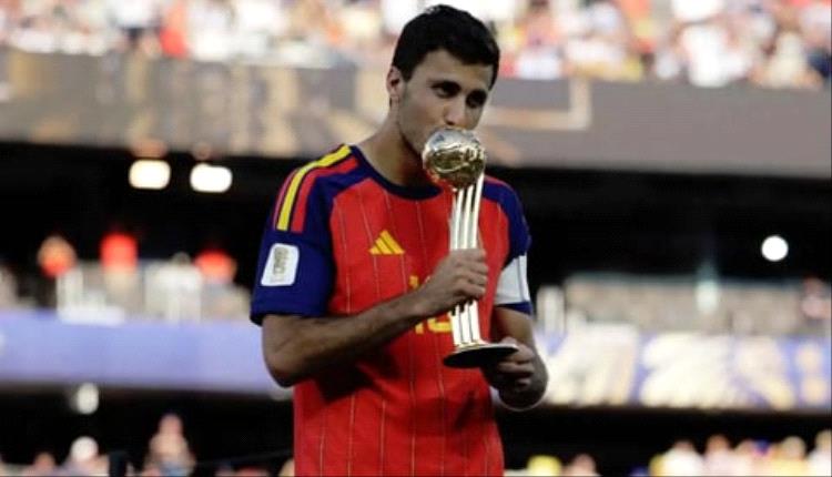 هل يضحي ريال مدريد بـ"الشاب اليافع" من أجل رودري؟