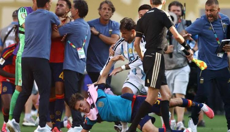ضحية نهائي المونديال تحول إلى متهم.. إسبانيا تتسلح بواقعة بالوجون في قضية جافي
