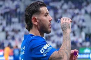 نجم الهلال السعودي يعرض نفسه على يوفنتوس ونابولي