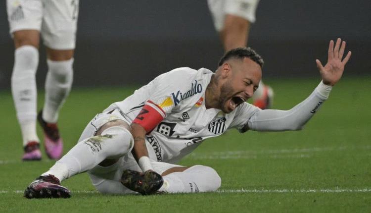 الإصابة تهدد آمال نيمار 