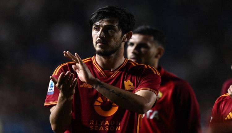 إيران تقرر مصادرة ممتلكات نجم كرة القدم سردار آزمون 