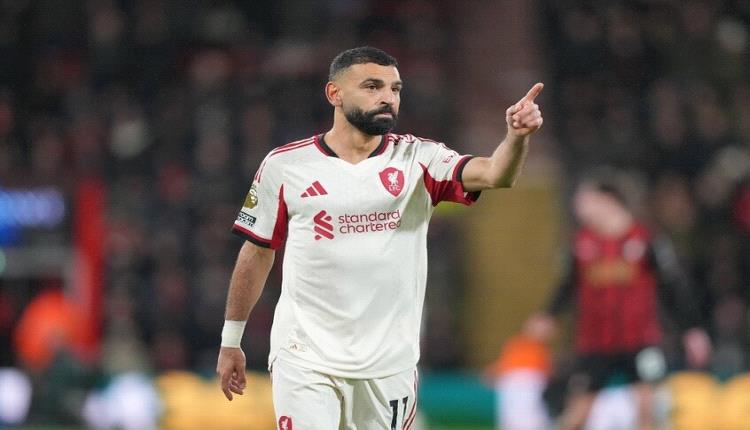 أول نادي يعلن رغبته في التعاقد مع محمد صلاح