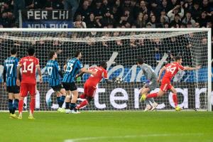 "الإعصار البافاري" يضرب أتالانتا بفوز كاسح