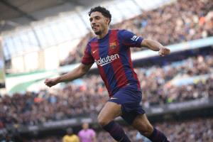 برشلونة مهتم بضم اللاعب .. الفرعون المصري يفتح باب الهروب من جحيم جوارديولا