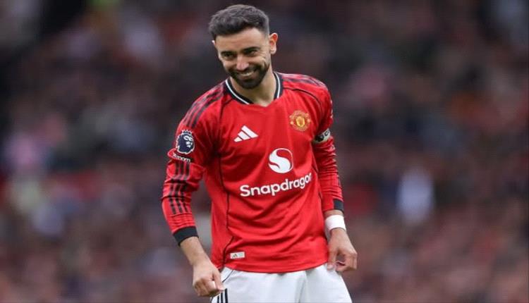 فرنانديز لاعب يونايتد وشو لاعبة سيتي يحصدان جائزة الأفضل في العام