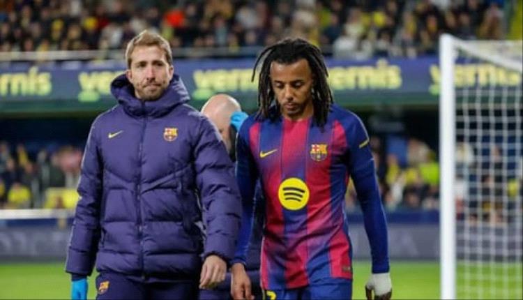 هل يرحل كوندي عن صفوف برشلونة؟