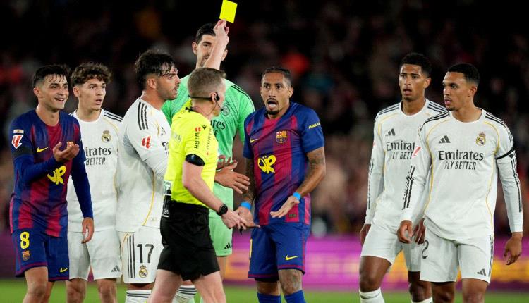 حكم الكلاسيكو يشعل السجال مبكرًا.. صحيفة كتالونية تستبق هجوم قناة ريال مدريد
