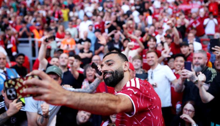 ليفربول يصطدم بشرط جزائي مجنون لخطف بديل صلاح.. أنفيلد ينتظر البرازيلي الطائر
