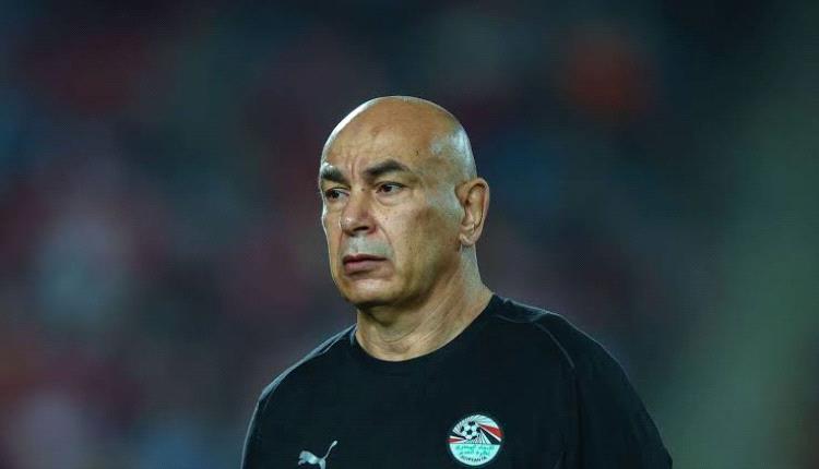 أزمة جديدة.. نقيب الصحفيين المصريين يهاجم حسام حسن
