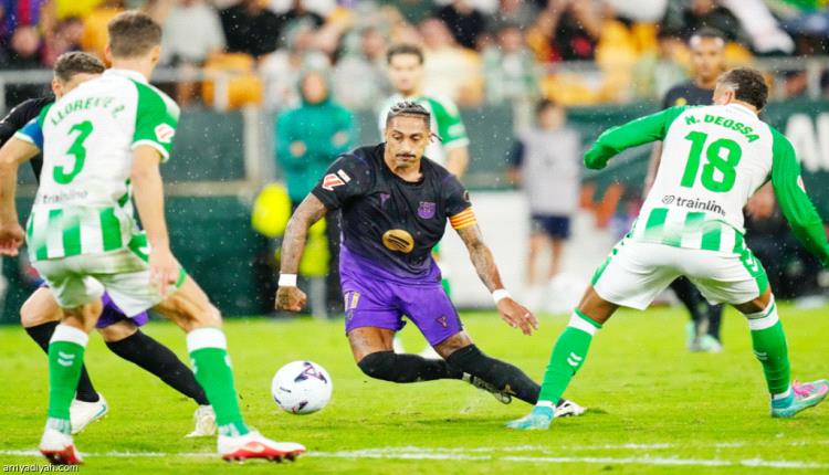 بـ 186 مباراة.. رافينيا يعادل نيمار